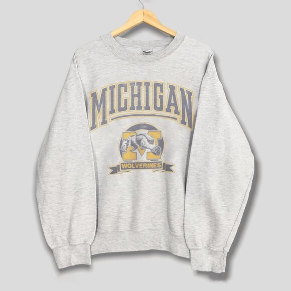 University of Michigan Wolverines Crewneck Sweatshirt, Retro NCAA Football Shirt - Picture 1 of 2